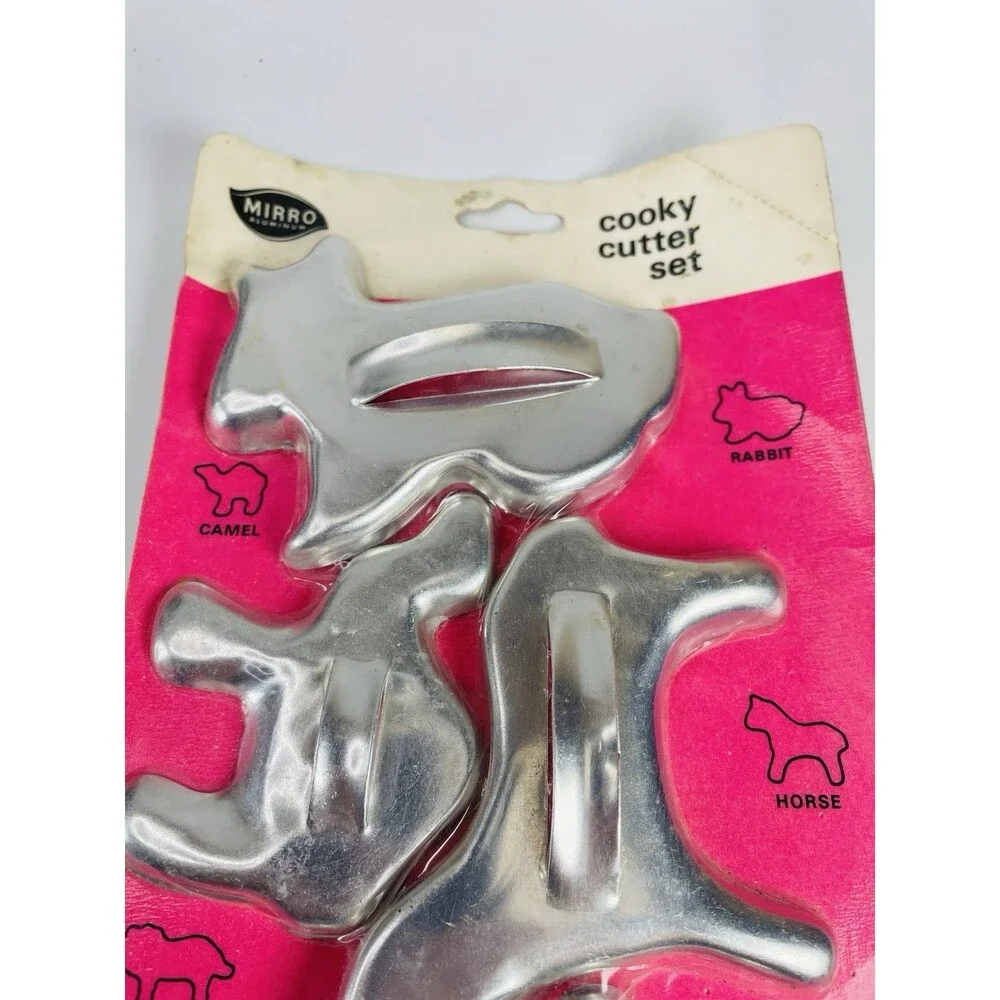 Vtg Mirro Christmas Cookie Cutters 4 Pc Set NOS Made in USA Aluminum Holiday